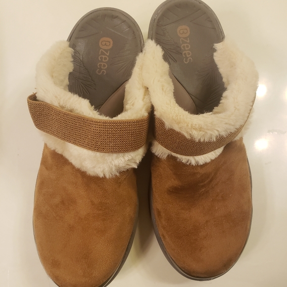 Mules - Picture 2 of 6